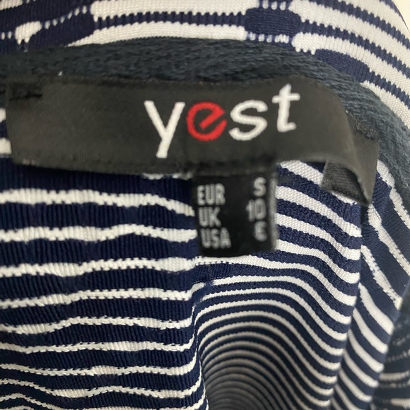 Yest dark blue white horizontal stripes with leaf print button up jacket size 6 - Picture 7 of 11